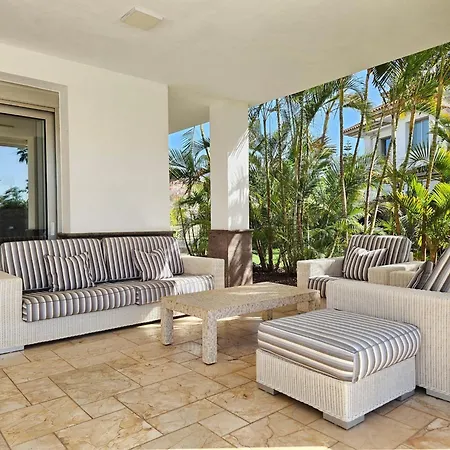 Karat Oasis Del Duque * Costa Adeje (Tenerife)